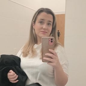 Giuliana, Babysitter in Lanús