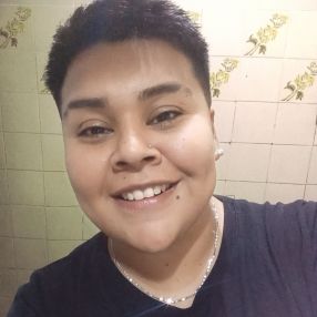 Yanina, Niñera en Tristan Suárez