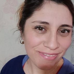 Valeria, Niñera en Luján