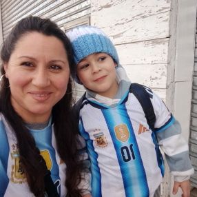 Mariana, Family in Quilmes Oeste