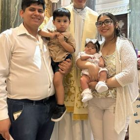 Maira, Familia en Villa Celina