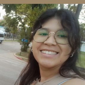 Iara, Niñera en Colón
