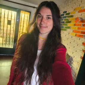 Mayra, Niñera en Villa Gesell