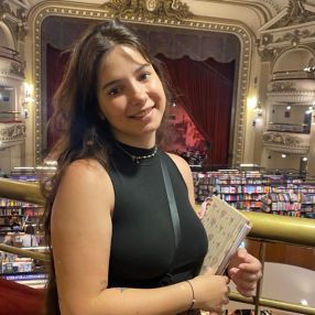 Guillermina, Babysitter in Salsipuedes