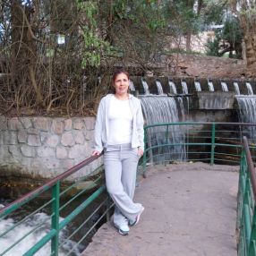 Silvia, Babysitter in El Jagüel