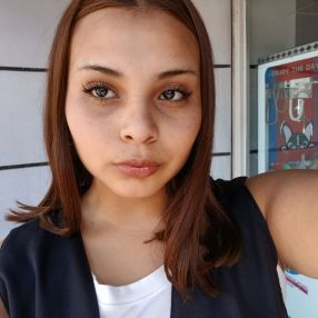 Melanie, Niñera en Curuzú Cuatiá