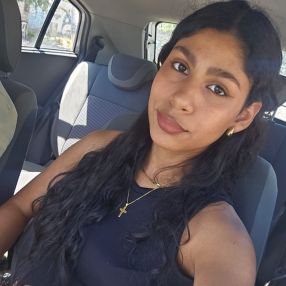 Dhyani, Niñera en Fatima
