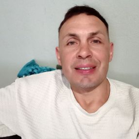 Maximiliano, Familia en Virrey del Pino