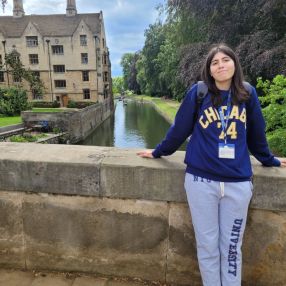 Candela, Niñera en Turdera