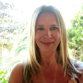 Gimena, Niñera en Villa Elisa