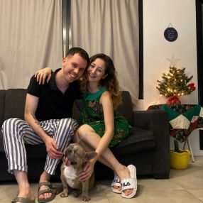 Brian, Family in Ezeiza