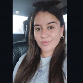 Melani, Niñera en Casilda