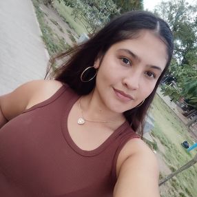 Yohana, Niñera en Bosques