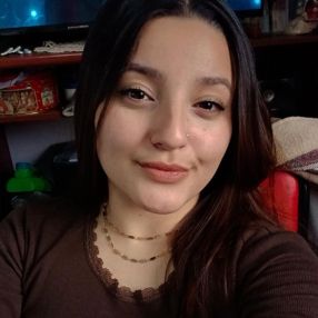 Ludmii, Niñera en Chimbas
