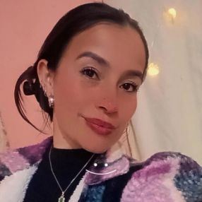Daniela, Niñera en Isidro Casanova