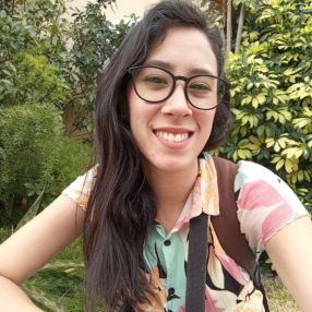 Brisa, Niñera en Haedo