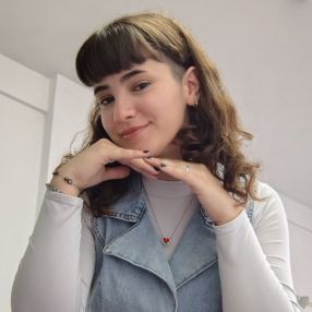 Aylen, Niñera en San Carlos