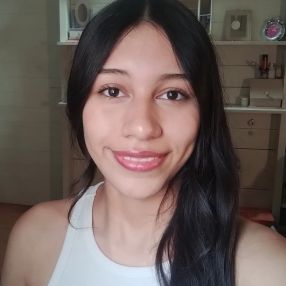 Zoe, Babysitter in Haedo