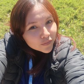 Zenia Giannina, Babysitter in Béccar