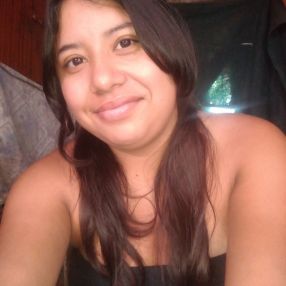Violeta, Niñera en Colonia Avellaneda