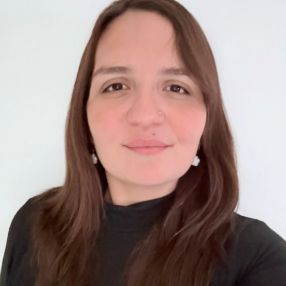 Micaela, Niñera en Mendiolaza