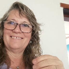 Noemí, Niñera en Esquel