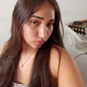 Lola Mora, Babysitter in Ensenada