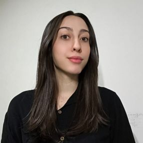 Rocío, Niñera en Cinco Saltos