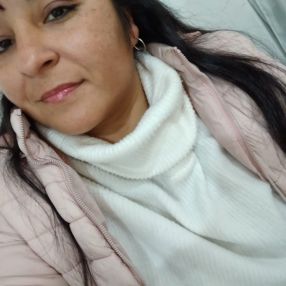 GERALDINE, Niñera en Luis Guillon