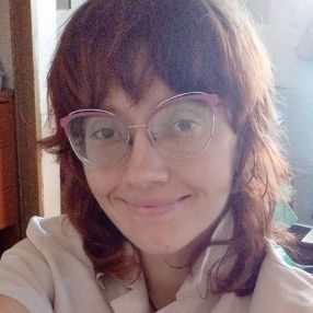 Maria Luz jazmín, Niñera en González Catán