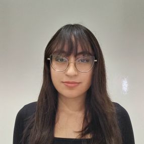 Martina Belén, Niñera en Pueblo Esther