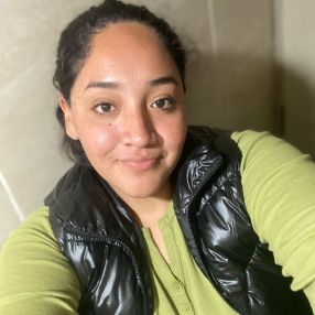 Cintia belen, Babysitter in La Banda