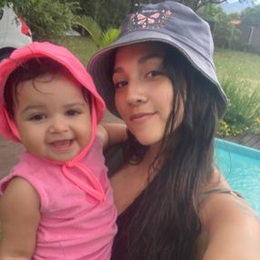 Dana agustina, Babysitter in Río Ceballos