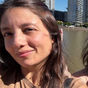 Laura, Niñera en Adrogué