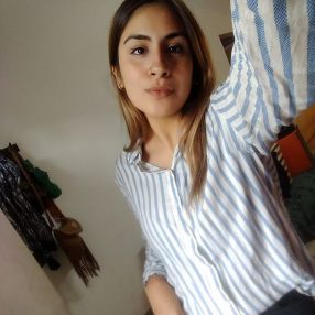 Micaela, Familia en grand bourg