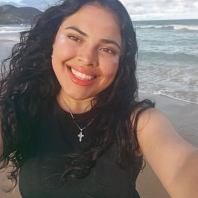 Morena, Babysitter in Lomas del Mirador