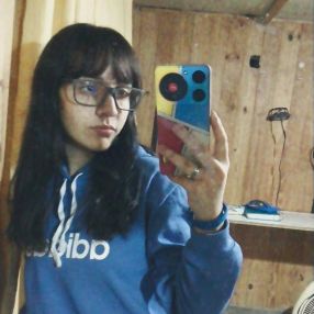 Carmen, Babysitter in 9 de Abril