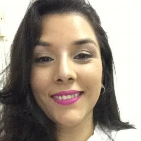 Noemi Belen, Niñera en Adrogué