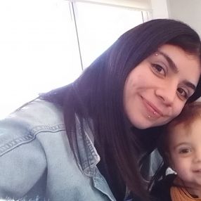 Brenda, Niñera en San Carlos