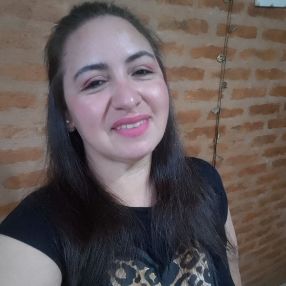 Noemi, Babysitter in Resistencia