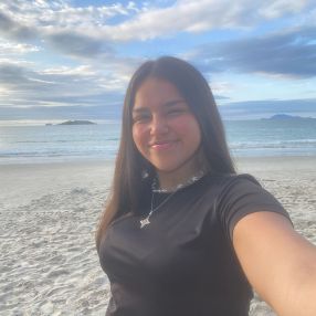 Milagros, Babysitter in Carlos Spegazzini