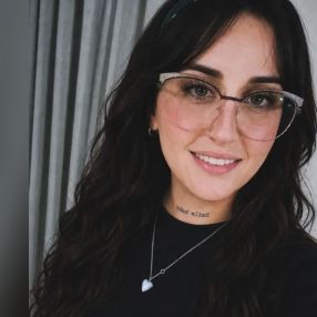 Pamela Alicia, Babysitter in Remedios de Escalada