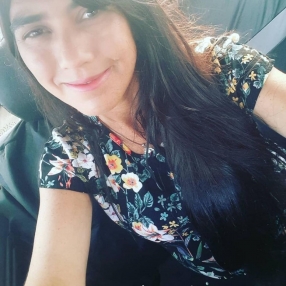 Alicia acosta, Babysitter in El Jagüel