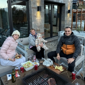 Ilia, Familia en Godoy Cruz