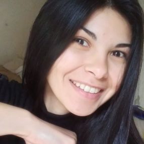 Viviana, Babysitter in Cuartel V