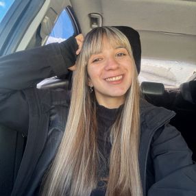 Leylen rocio, Niñera en Junín de los Andes