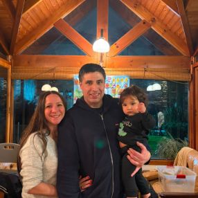 Mayra, Familia en Banfield