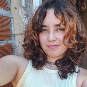 Dana Ailin, Babysitter in Almirante Brown