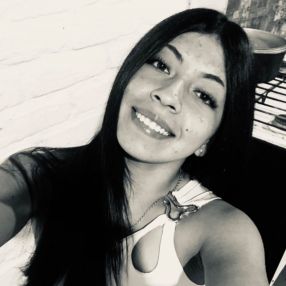Yemina, Niñera en Tupungato