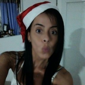 Vanesa, Babysitter in Capitán Bermúdez